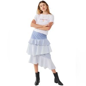 EUC Urban Outfitters “Laura” Tiered Ruffle Midi Skirt
